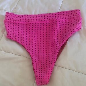 Acacia pink mesh bottom